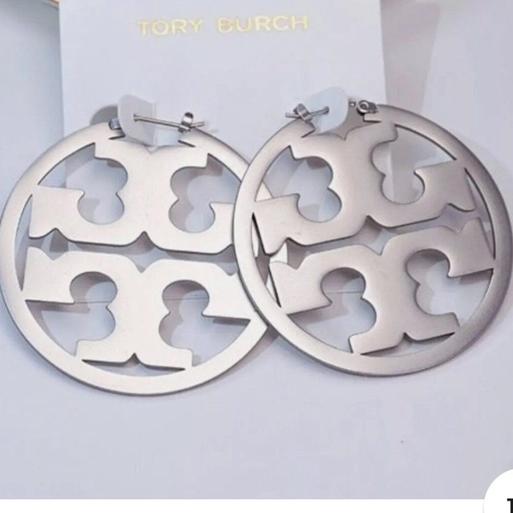 AUTHENTIC TORY BURCH SILVER EARRINGS HOOP 2”
WITH EARRING CARD 
RETAIL:  $158 US